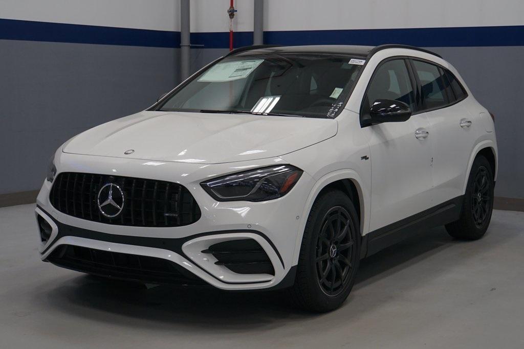 new 2025 Mercedes-Benz AMG GLA 35 car, priced at $63,895