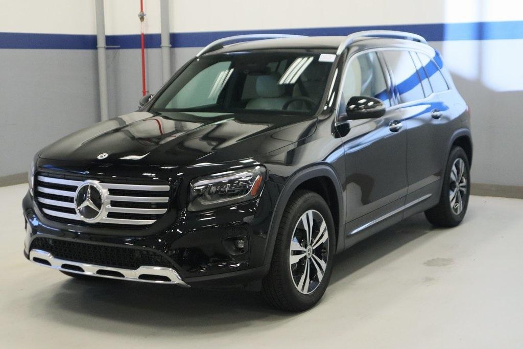 new 2025 Mercedes-Benz GLB 250 car, priced at $50,450