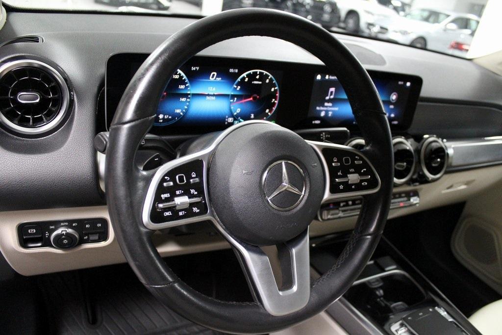 used 2020 Mercedes-Benz GLB 250 car, priced at $25,880