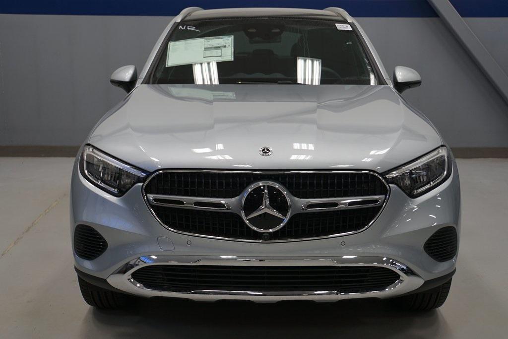 new 2025 Mercedes-Benz GLC 300 car, priced at $59,955