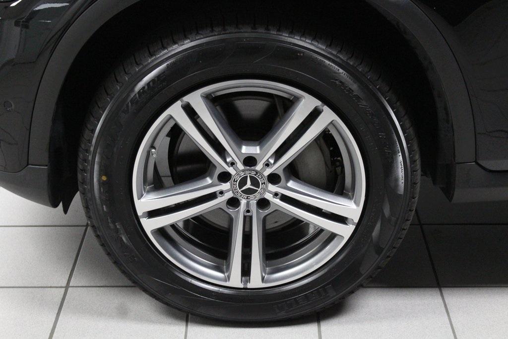 used 2022 Mercedes-Benz GLC 300 car, priced at $33,693
