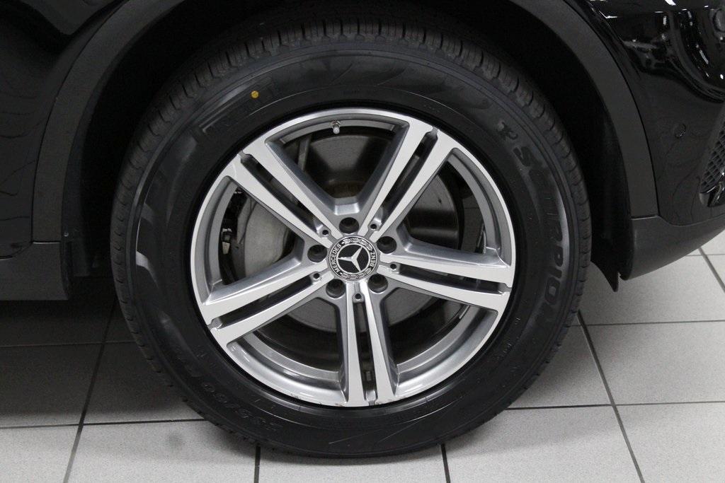 used 2022 Mercedes-Benz GLC 300 car, priced at $33,693