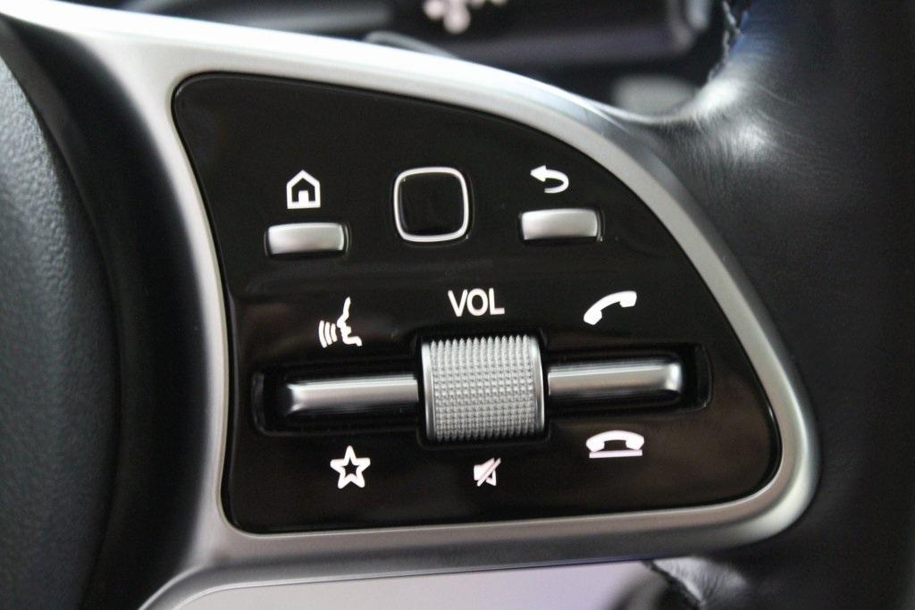 used 2022 Mercedes-Benz GLA 250 car, priced at $32,695