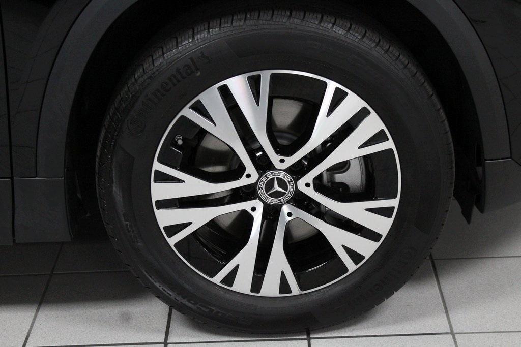 used 2025 Mercedes-Benz GLA 250 car, priced at $42,993