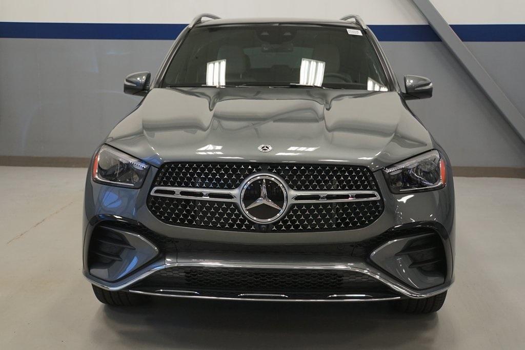 new 2025 Mercedes-Benz GLE 450 car, priced at $84,635