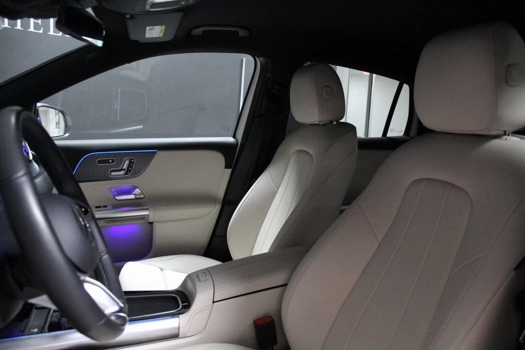 used 2025 Mercedes-Benz GLA 250 car, priced at $42,367