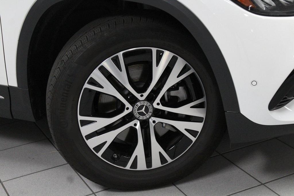 used 2025 Mercedes-Benz GLA 250 car, priced at $42,367