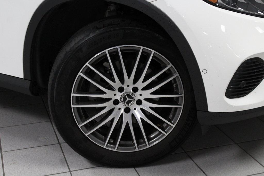 used 2023 Mercedes-Benz GLC 300 car, priced at $39,230