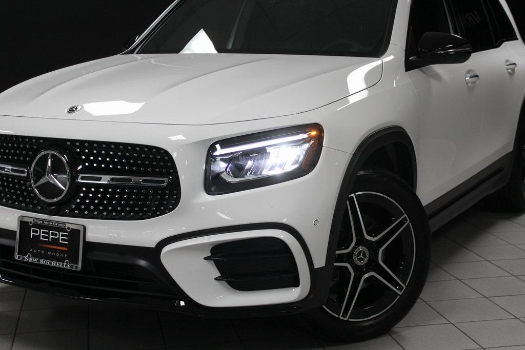 used 2025 Mercedes-Benz GLB 250 car, priced at $48,595