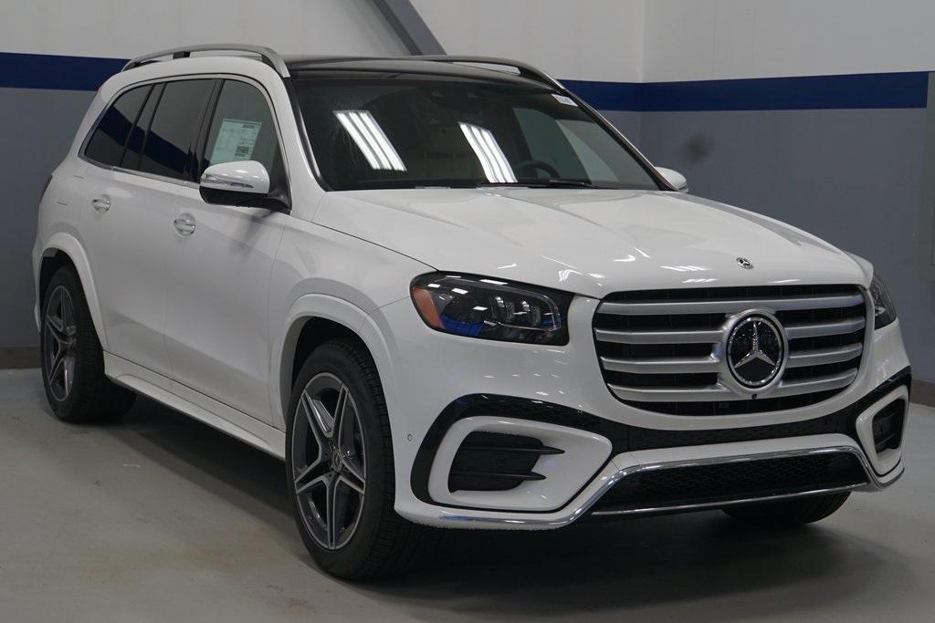 new 2025 Mercedes-Benz GLS 450 car, priced at $95,025