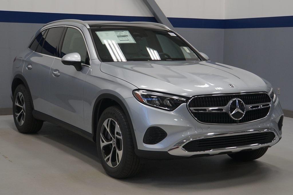 new 2025 Mercedes-Benz GLC 350e car, priced at $65,550