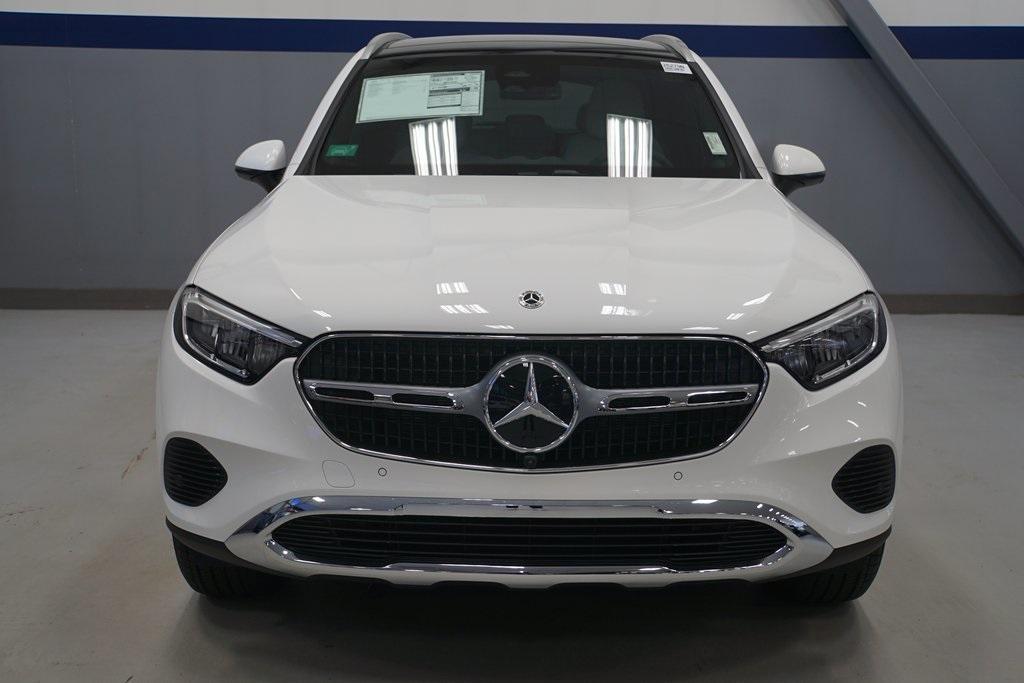 new 2025 Mercedes-Benz GLC 350e car, priced at $65,190