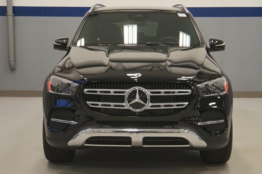 new 2025 Mercedes-Benz GLE 450 car, priced at $74,965