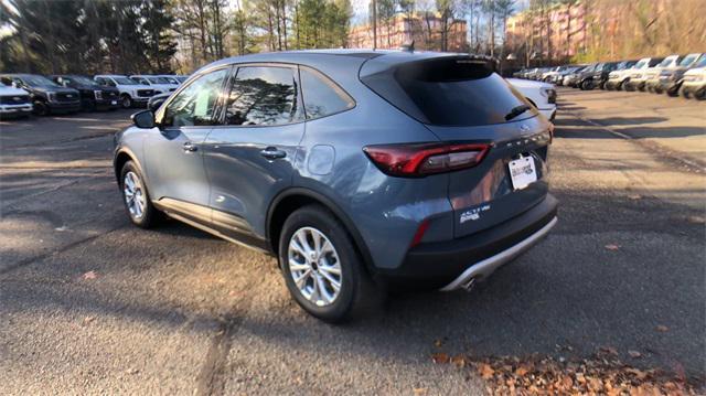 new 2025 Ford Escape car, priced at $25,490