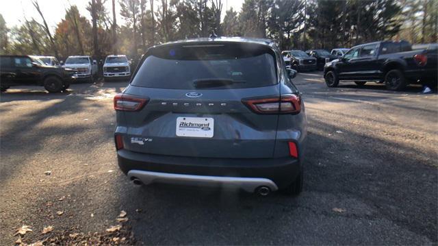 new 2025 Ford Escape car, priced at $25,490