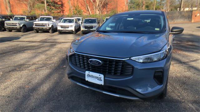 new 2025 Ford Escape car, priced at $25,490