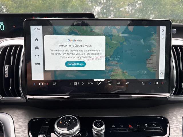 new 2025 Ford Expedition Max car, priced at $78,940