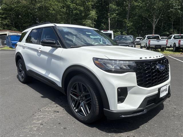 new 2025 Ford Explorer car, priced at $59,106