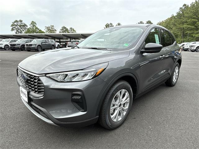 new 2025 Ford Escape car, priced at $30,240