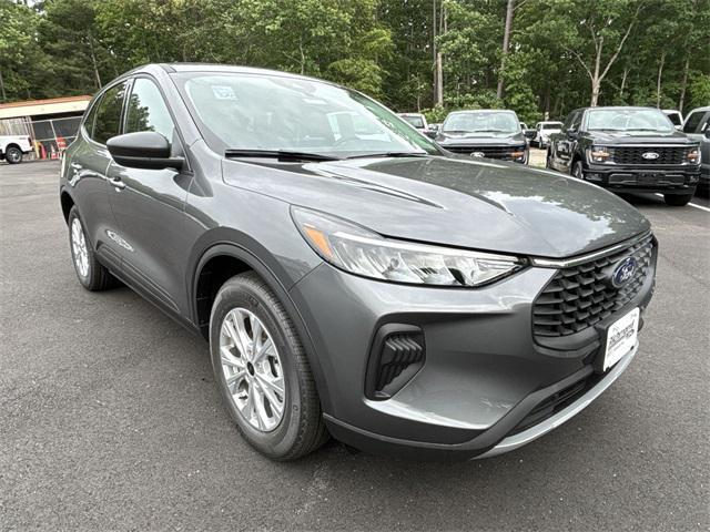 new 2025 Ford Escape car, priced at $30,240