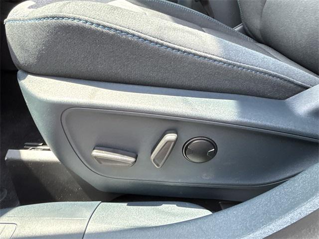 new 2025 Ford Maverick car, priced at $35,025