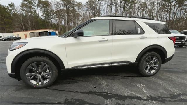 new 2025 Ford Explorer car, priced at $45,695