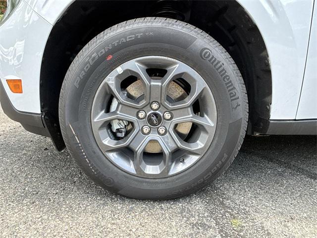 new 2025 Ford Maverick car, priced at $33,236
