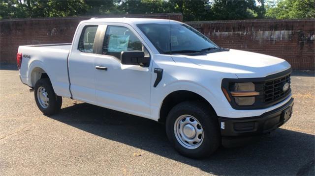 new 2024 Ford F-150 car, priced at $43,830