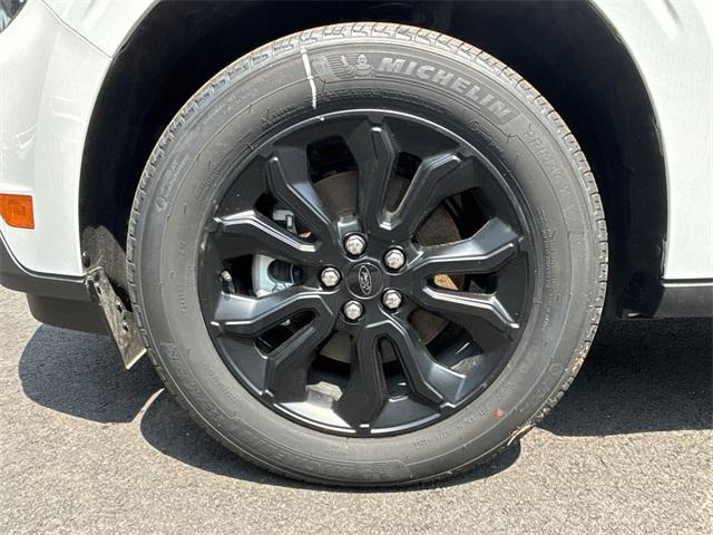 new 2024 Ford Maverick car, priced at $31,286