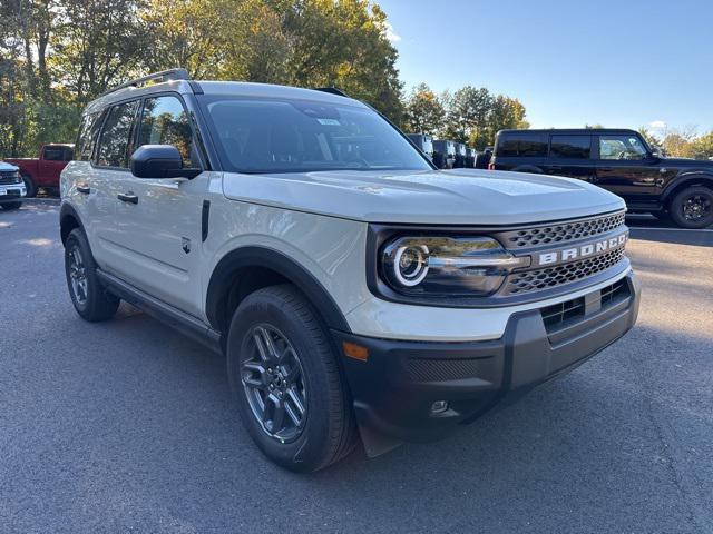 new 2025 Ford Bronco Sport car, priced at $32,913