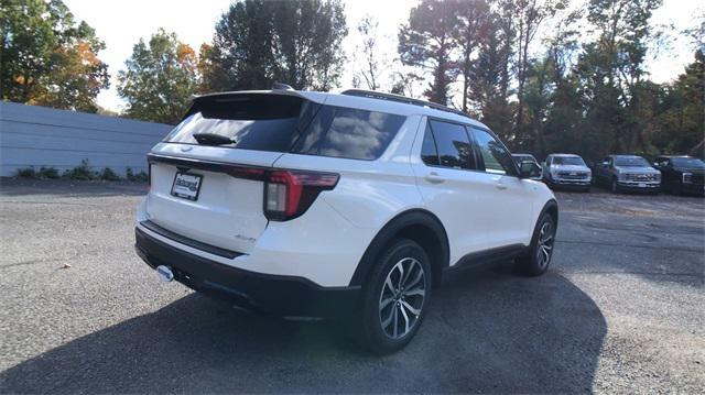 new 2025 Ford Explorer car, priced at $45,905