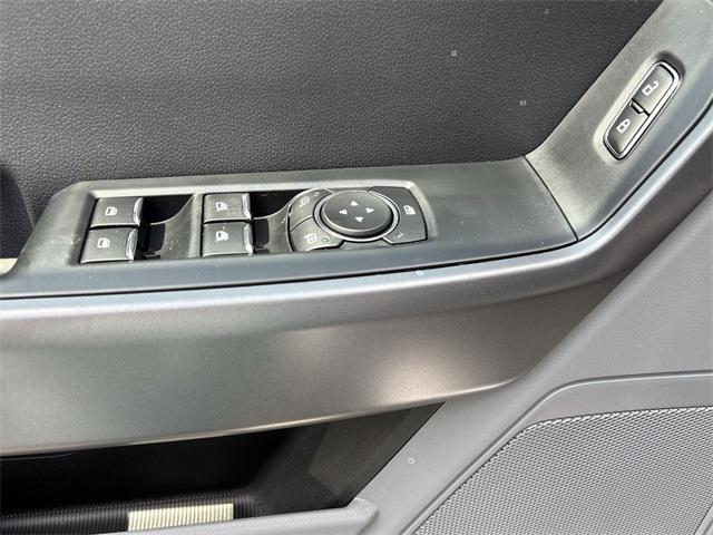 new 2025 Ford F-250 car, priced at $54,865
