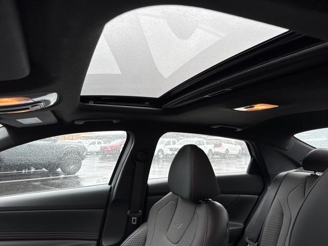 used 2022 Hyundai Elantra car, priced at $22,124