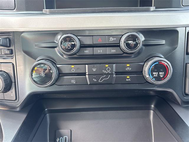 new 2025 Ford F-250 car, priced at $54,865