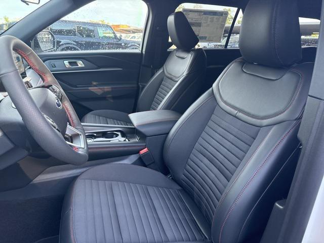 new 2025 Ford Explorer car, priced at $47,081