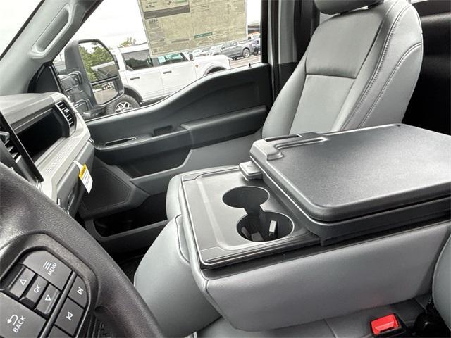 new 2025 Ford F-350 car, priced at $54,750
