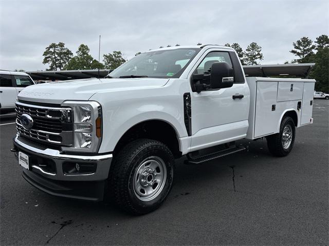new 2025 Ford F-350 car, priced at $54,750