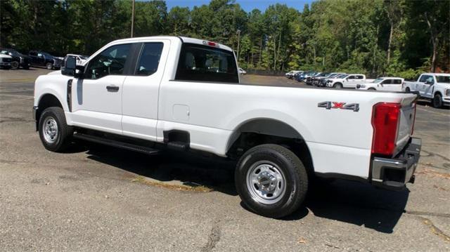 new 2024 Ford F-350 car, priced at $46,105