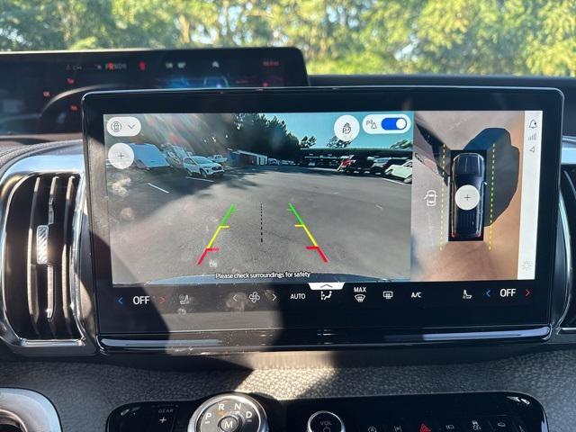 new 2025 Ford Expedition car, priced at $84,600