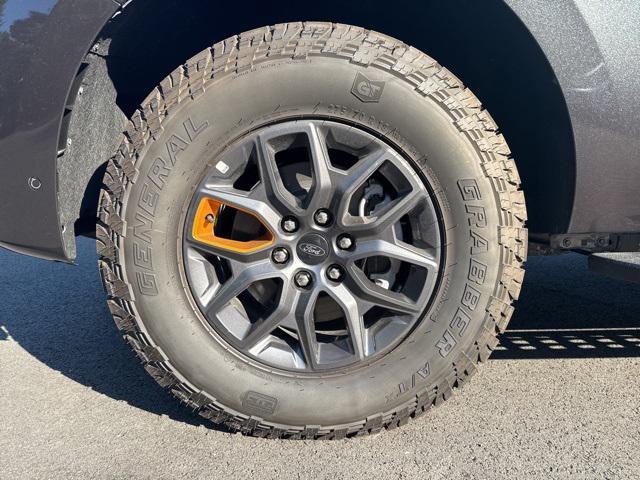 new 2025 Ford Expedition car, priced at $84,600