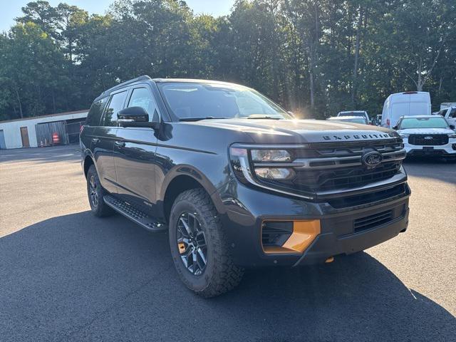 new 2025 Ford Expedition car, priced at $84,600