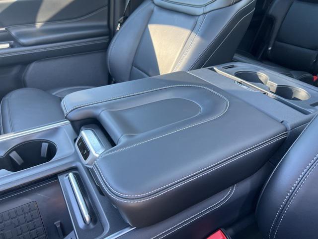 new 2025 Ford Expedition Max car, priced at $85,970
