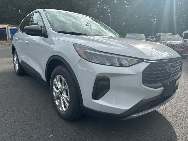 new 2025 Ford Escape car, priced at $26,205