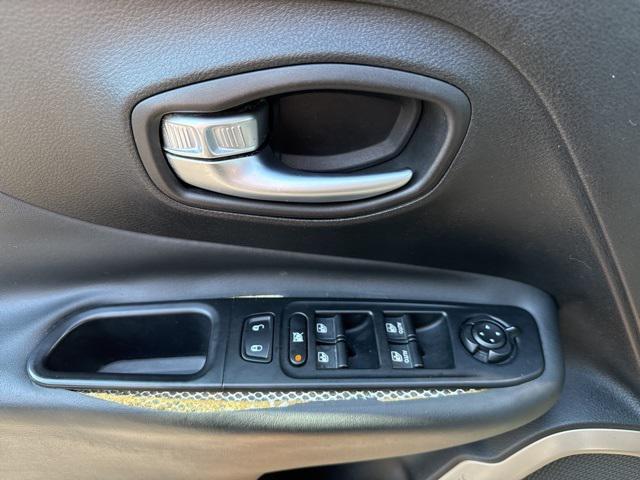 used 2015 Jeep Renegade car, priced at $8,625