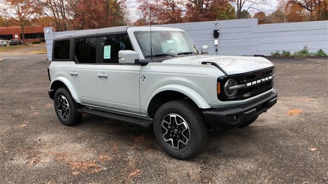 new 2024 Ford Bronco car, priced at $50,050