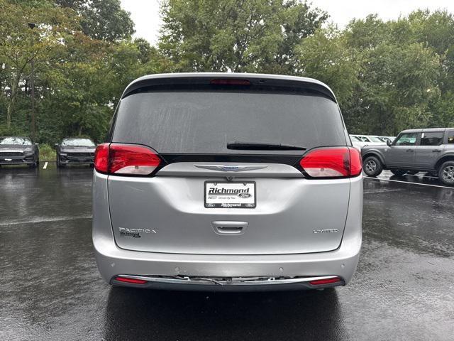 used 2018 Chrysler Pacifica car, priced at $13,888