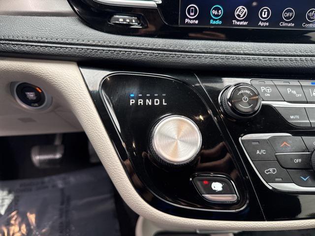 used 2018 Chrysler Pacifica car, priced at $13,888
