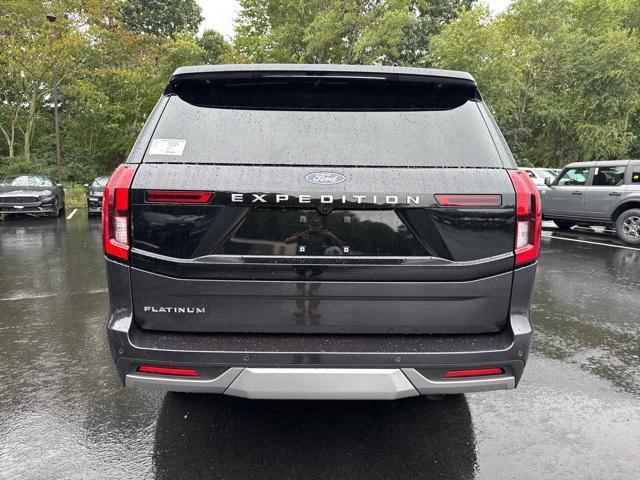 new 2025 Ford Expedition car, priced at $76,440