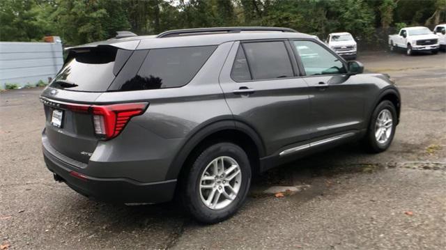 new 2025 Ford Explorer car, priced at $40,350