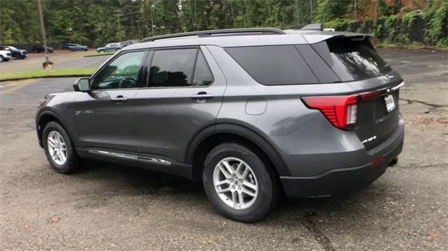 new 2025 Ford Explorer car, priced at $40,350